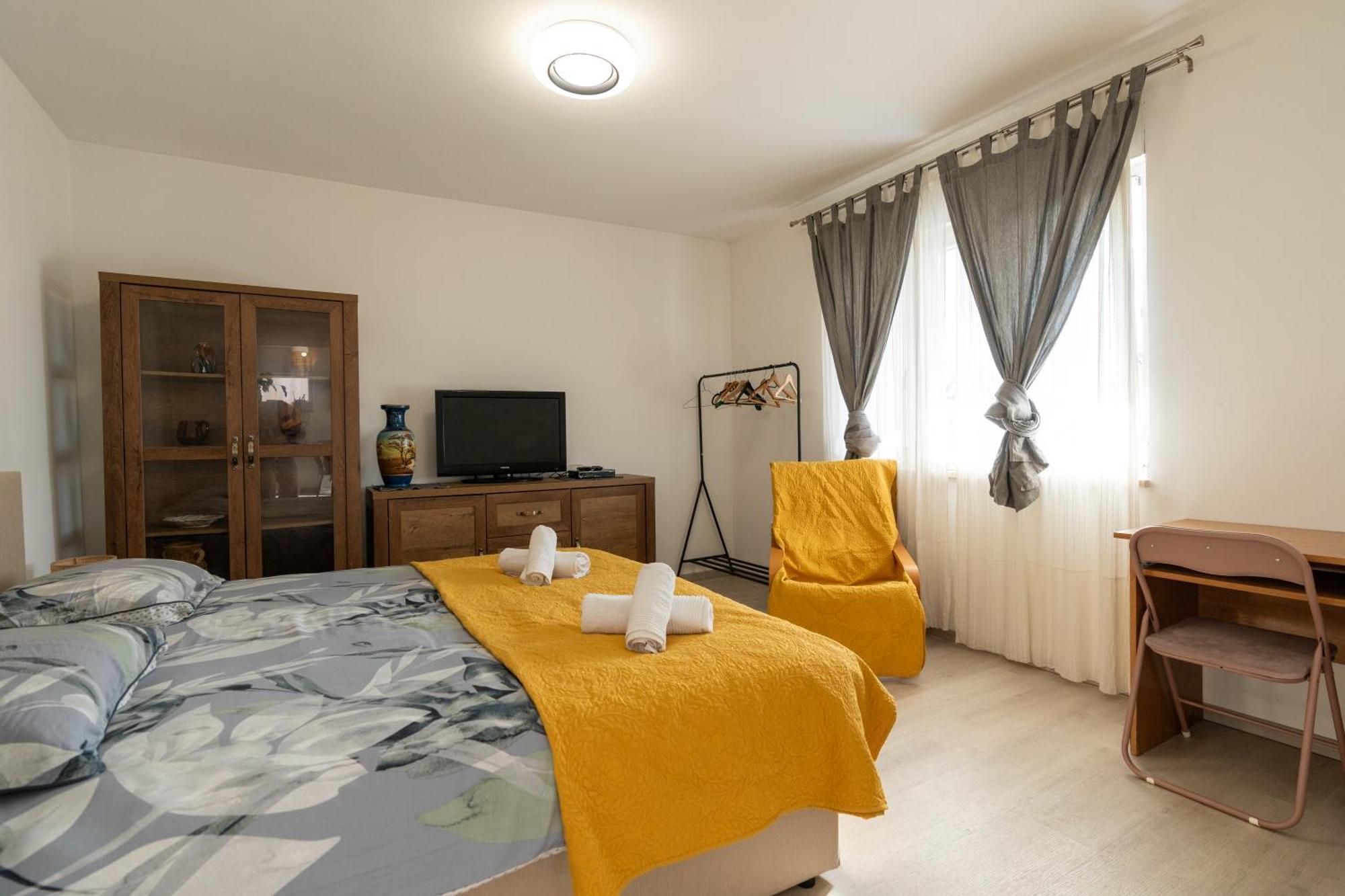 Two-Bedroom Apartment Rea In Rovinj Exterior photo