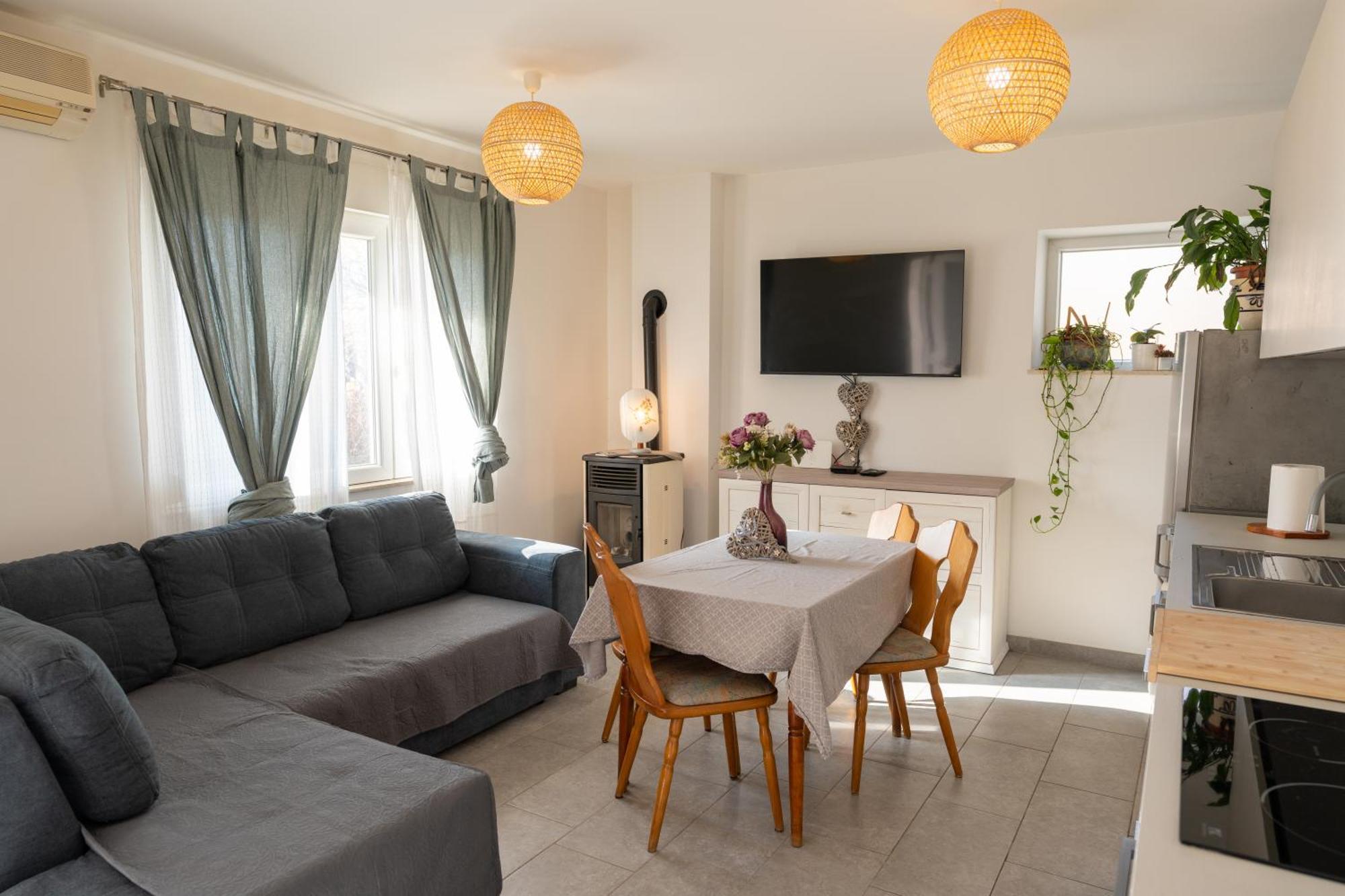 Two-Bedroom Apartment Rea In Rovinj Exterior photo